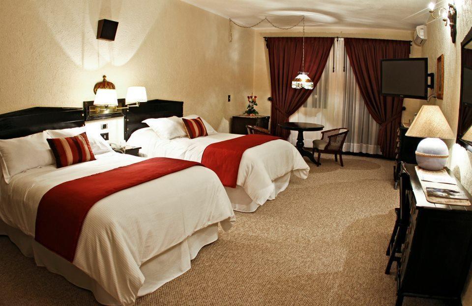 Hotel Royal Spa Zimapan Екстер'єр фото