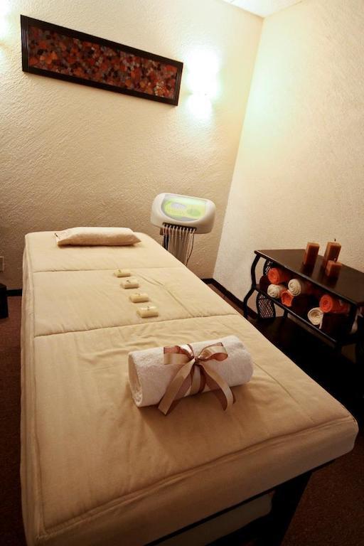 Hotel Royal Spa Zimapan Екстер'єр фото