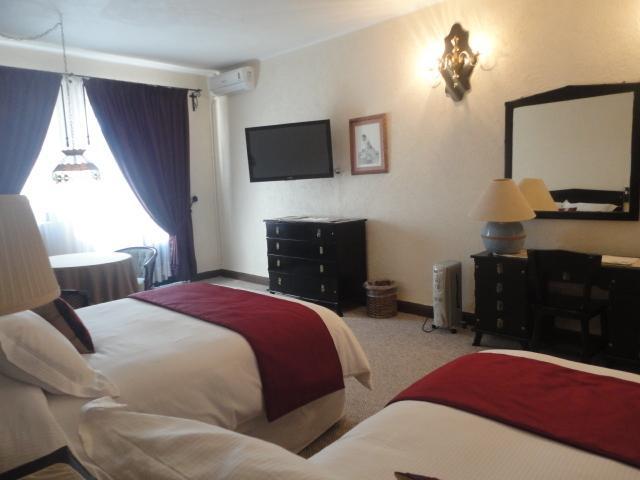 Hotel Royal Spa Zimapan Екстер'єр фото