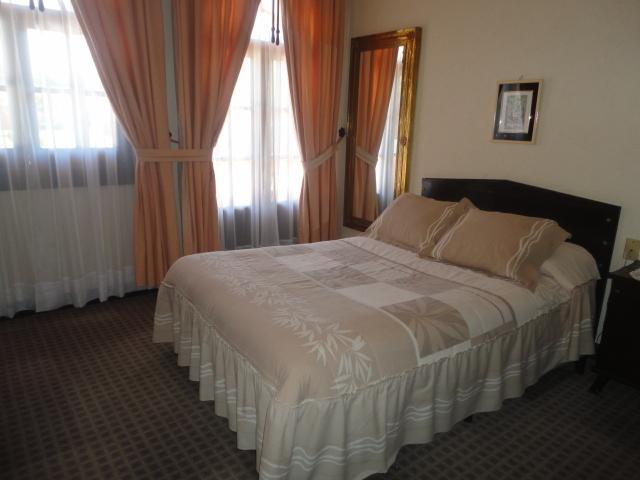 Hotel Royal Spa Zimapan Екстер'єр фото